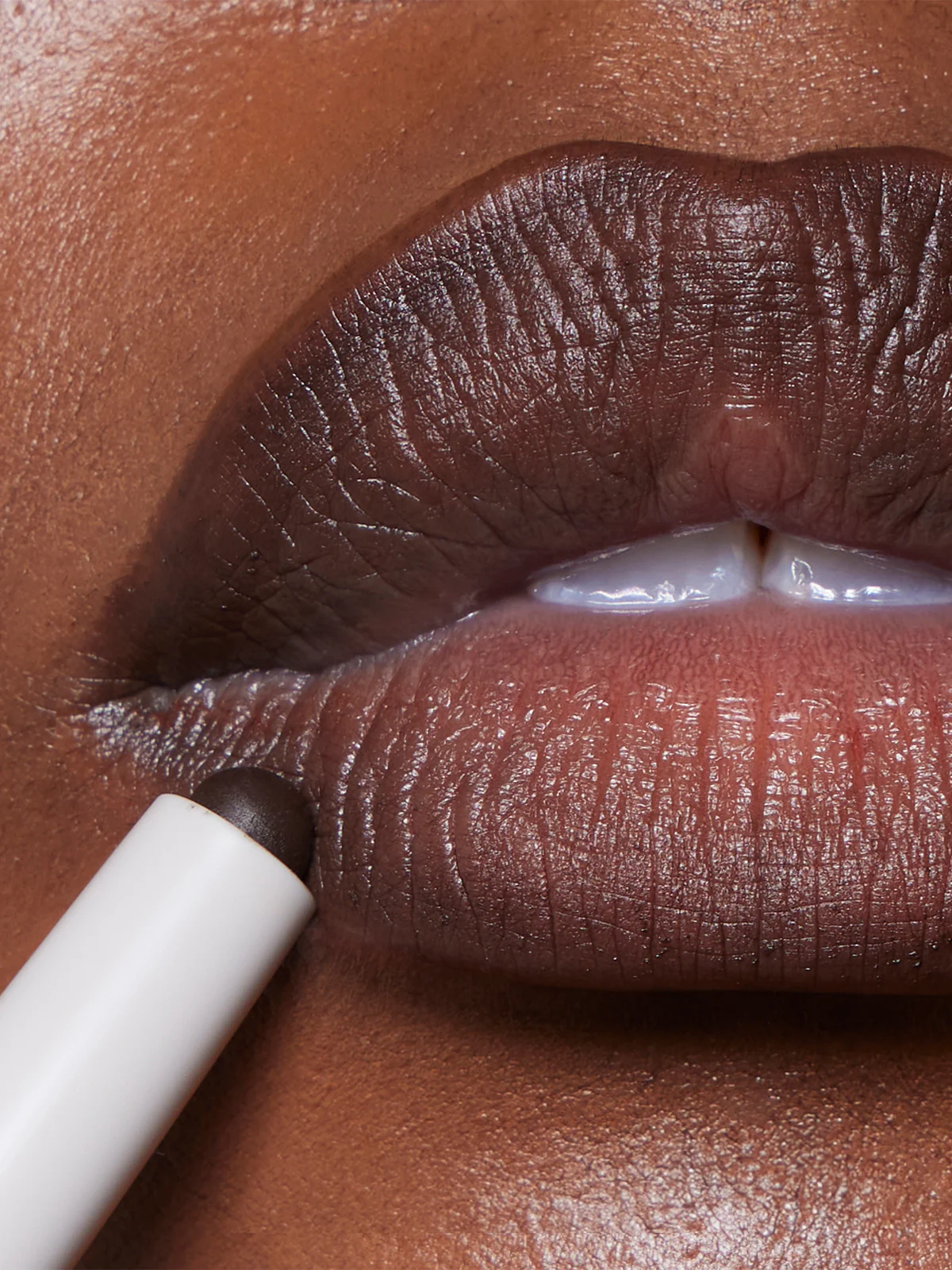 Blur Liner - Image 37