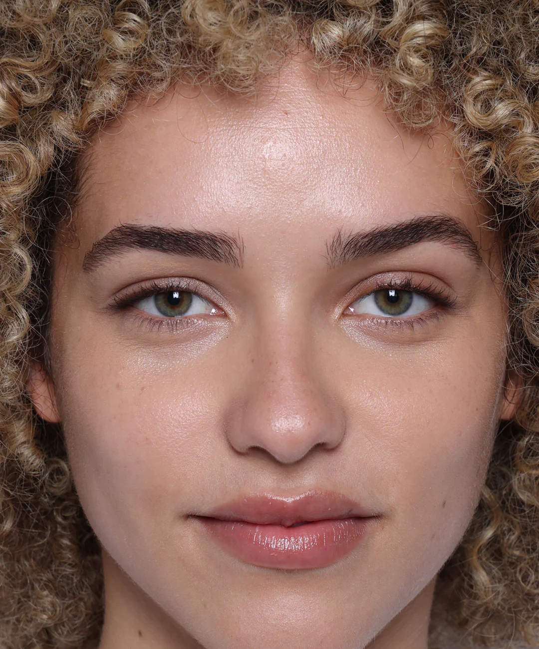 Concealer - Image 77