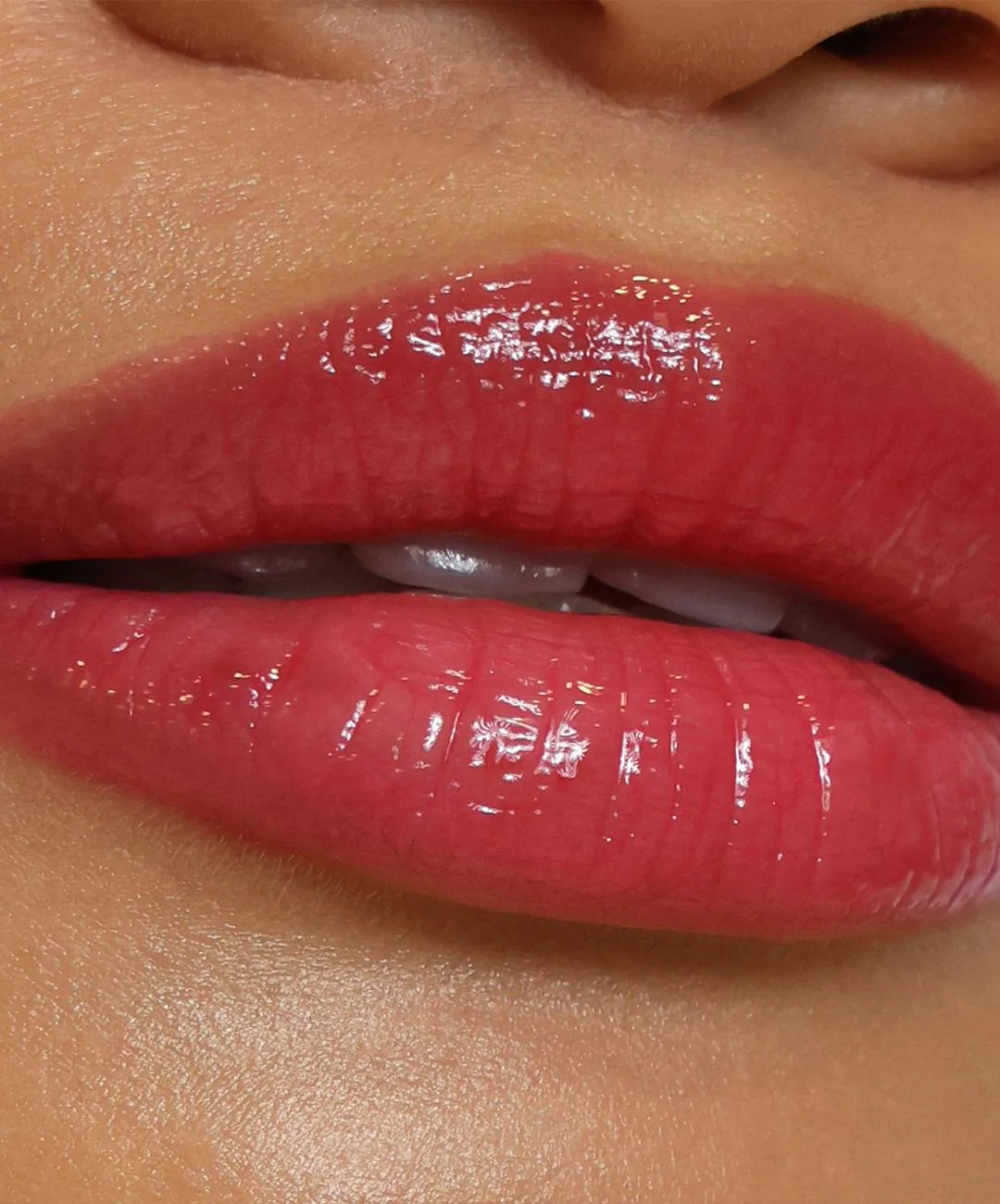 Lip Gloss - Image 39