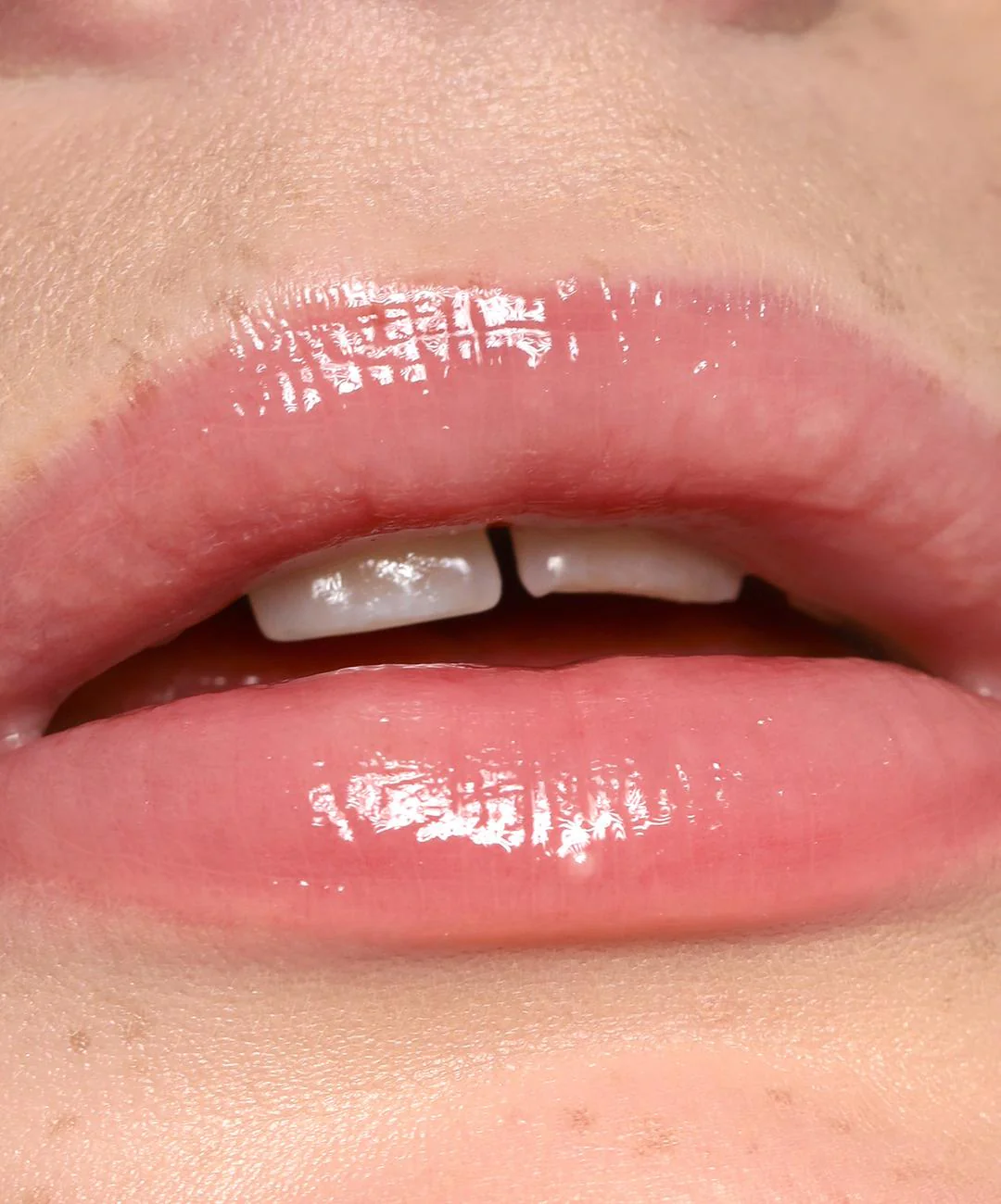 Lip Gloss - Image 63