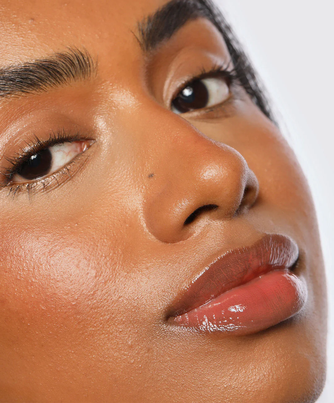 Lip Gloss - Image 74